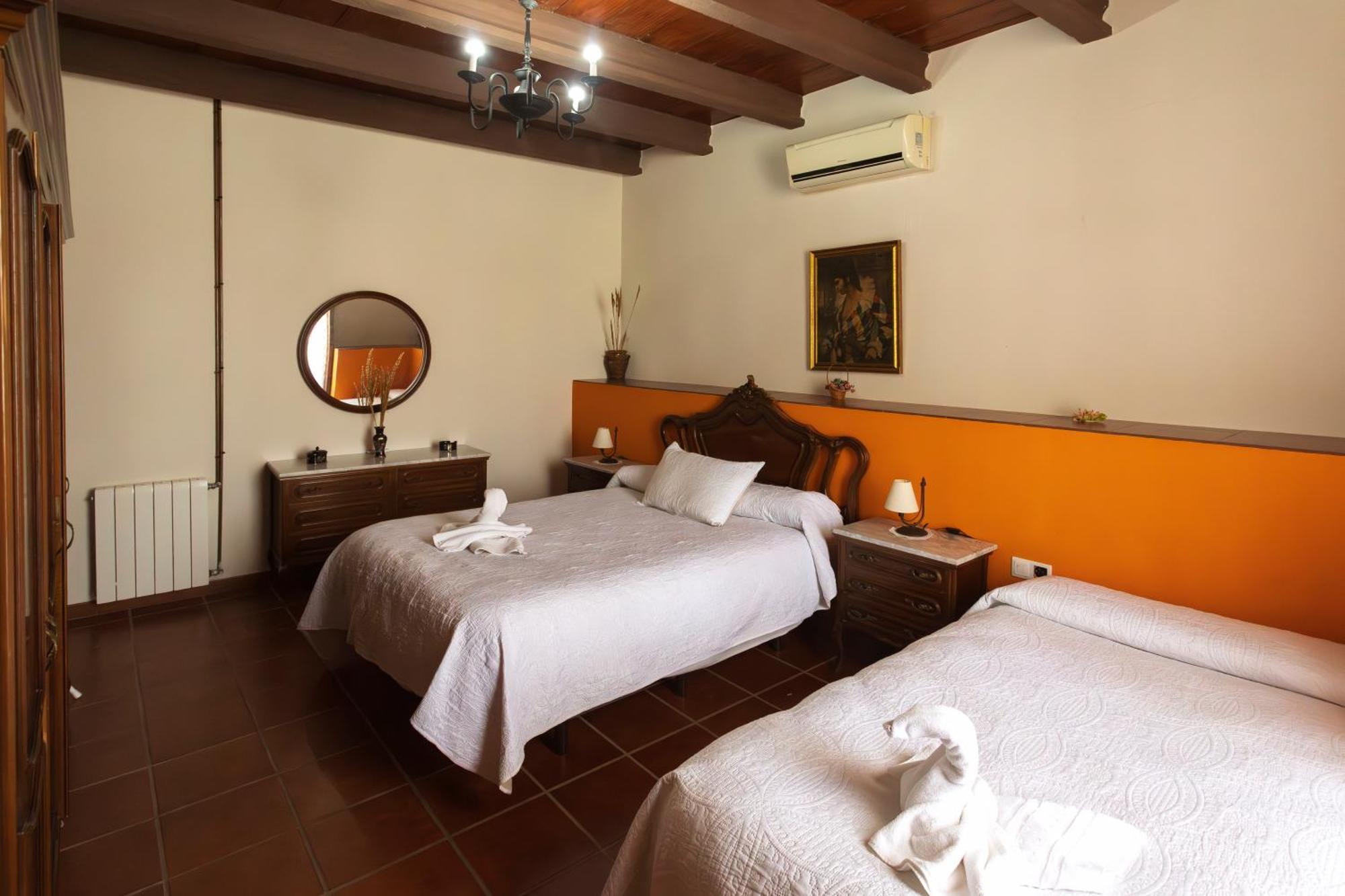 RENTHAS Molino de Lucero, casa rural Teba Exterior foto